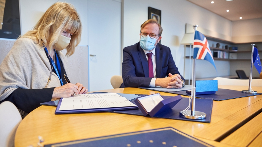 L'Islande signe la Convention européenne sur la télévision transfrontière