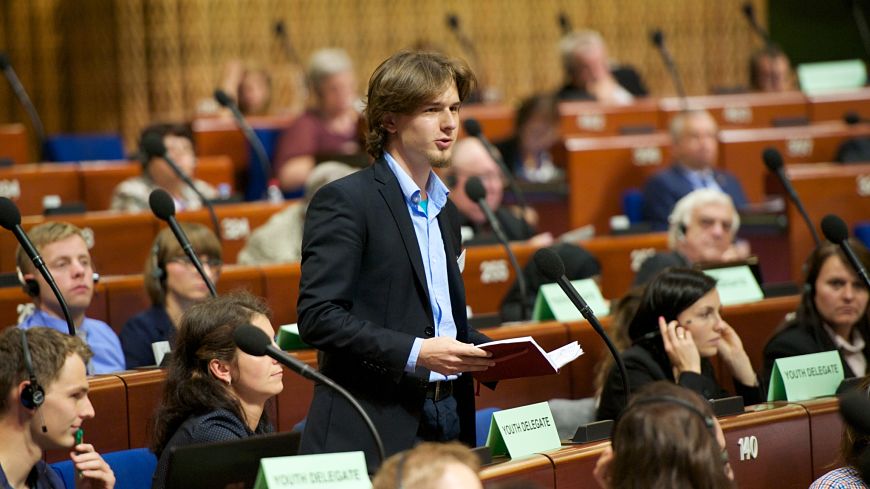 Youth delegates participate in the 29th Session of the Congress