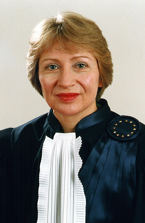 Nina Vajić