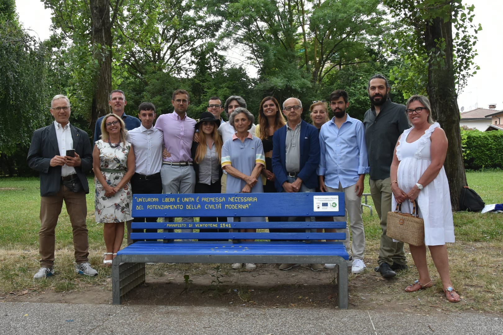 Al parco Albanese inaugurata la panchina europea di Venezia