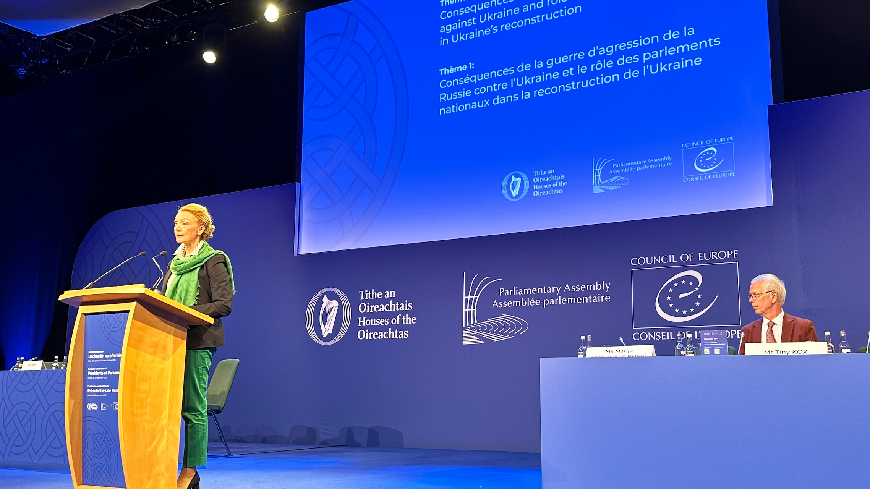 La secretaria general interviene ante la Conferencia Europea de Presidentes de Parlamentos en Dublín