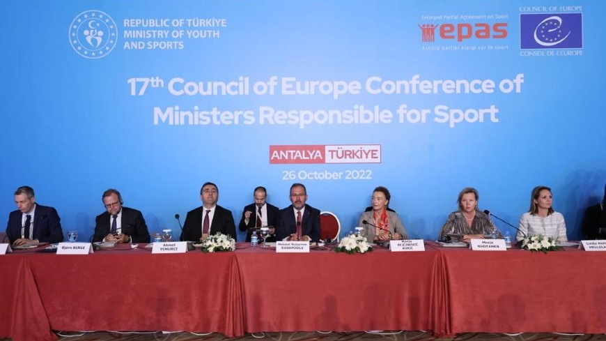 Lo sport per tutti e Ripensare lo sport al centro della 17a Conferenza dei Ministri responsabili dello sport ad Antalya (Türkiye)
