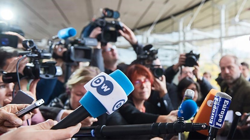 Journée de la liberté de la presse : les médias et les journalistes doivent être mieux protégés