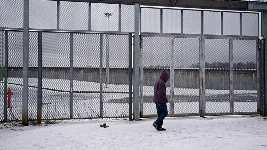 Neue Normen für die in der Gemeinschaft angewandten Sanktionen und die Prävention von Radikalisierung im Gefängnis und während der Bewährung