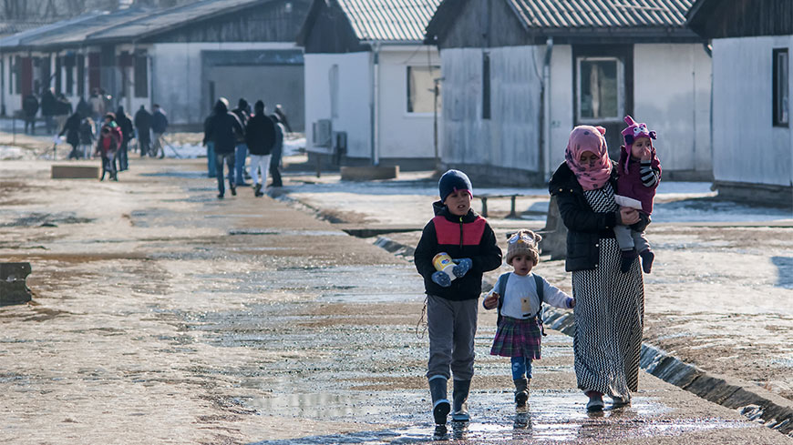 Il Rappresentante speciale del Segretario generale per le migrazioni e i rifugiati in visita in Serbia e in due zone di transito in Ungheria