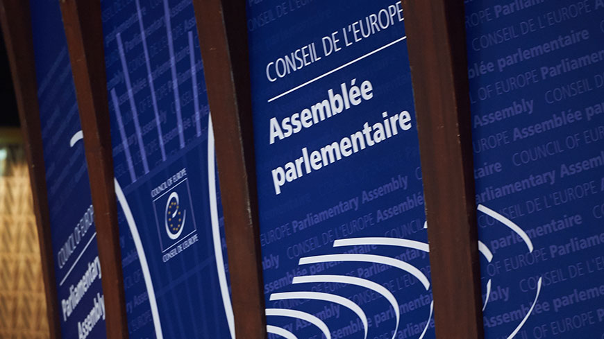 L’Assemblée parlementaire crée un groupe d’enquête externe indépendant sur les allégations de corruption