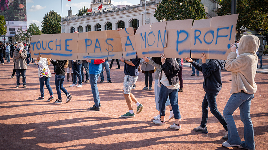 La Segretaria generale condanna l'attacco terroristico contro un insegnante in Francia