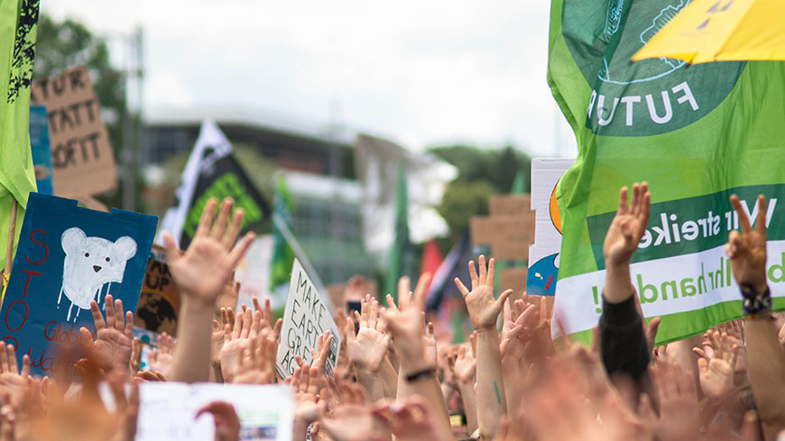 I giovani devono avere voce in capitolo nella protezione dell’ambiente, dichiara la Segretaria generale