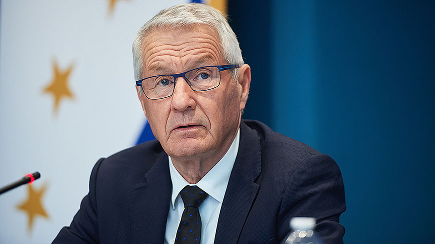 Generalsekretär Jagland begrüßt Freilassung Gefangener durch Russland und Ukraine