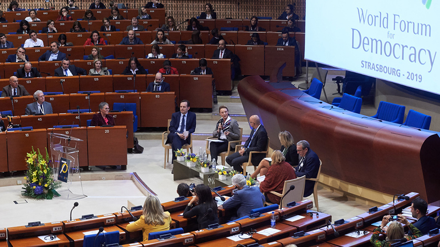 Session d'ouverture du Forum mondial de la démocratie