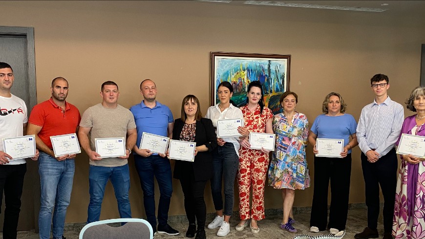 Multidisciplinary training of trainers for prison staff on care and treatment of persons with substance use disorders tested in Montenegro