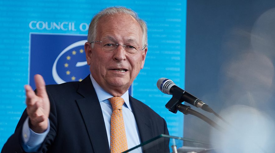 Wolfgang Ischinger, Chairman of Munich Conference on Security: 'Protecting democracy in the digital age'