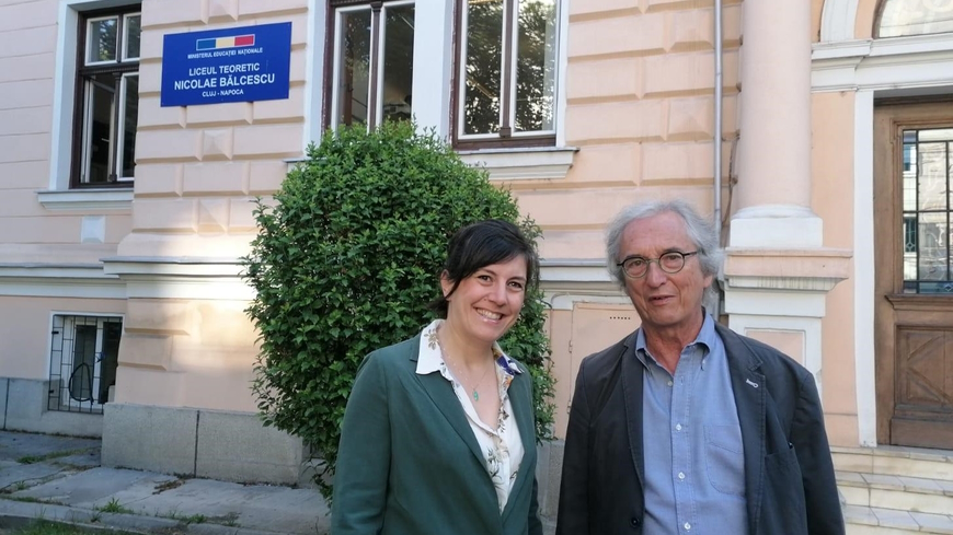 (from left to right) Nihal Eminoğlu and Bertil Cottier, ECRI Rapporteurs, at the Nicolae Bălcescu Theoretical Highschool in Cluj-Napoca