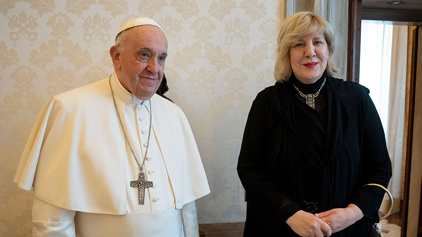 His Holiness Pope Francis and Commissioner Mijatović discuss the human rights of migrants and the humanitarian consequences of the war in Ukraine