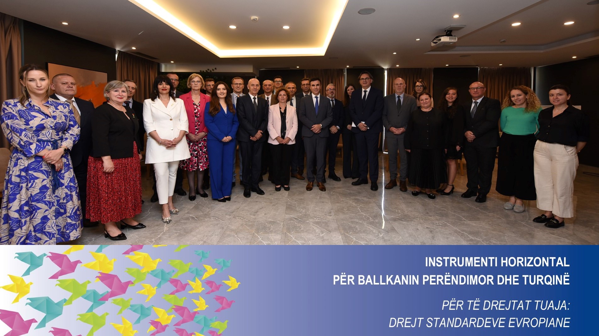 Prokurorë të Ballkanit Perëndimor shkëmbejnë eksperiencat mbi efikasitetin dhe cilësinë në një seminar rajonal të zhvilluar në Vlorë