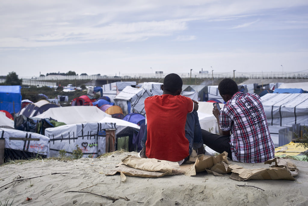 Fermeture du camp de Calais : Il faut mettre en place d’autres hébergements en France et renforcer la coopération pour assurer le transfert de mineurs isolés vers le Royaume-Uni